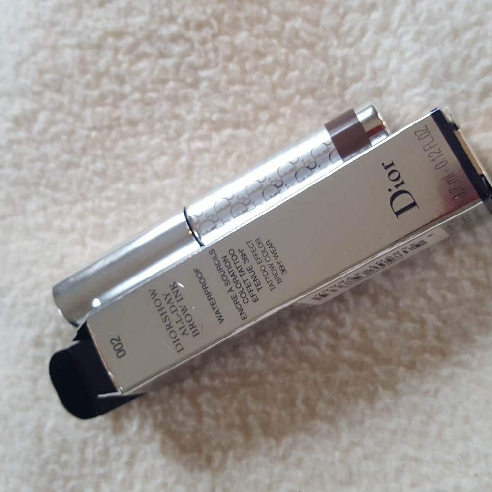 Diorshow all-day brow ink 002